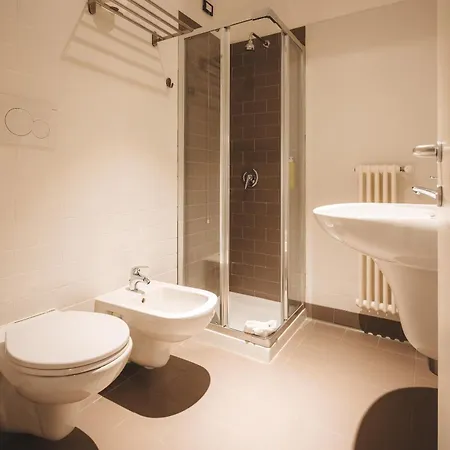 Hostel&rooms *