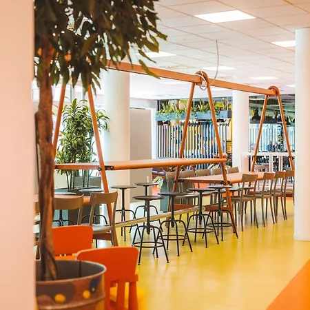 Hostel&rooms *