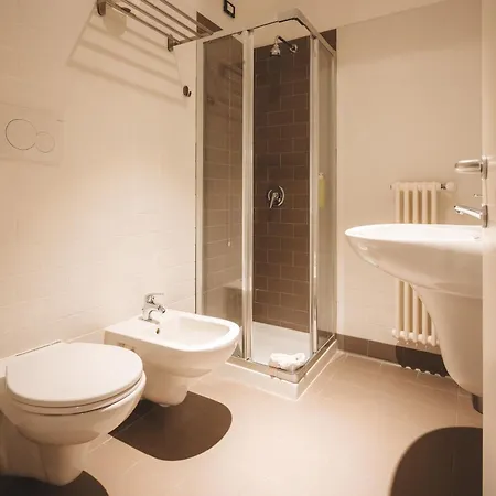 Hostel&rooms Ostello