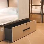 & レッコ